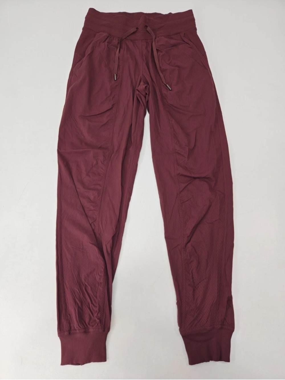 Lululemon Dance Studio Jogger Savannah Red Merlot 28” Size 4 Womens